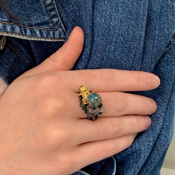 Boulder Azurite & Ruby Frog Ring - Picture 4 of 9